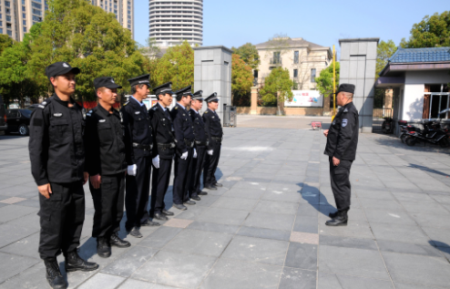 如何做好一名合格的保安服務人員